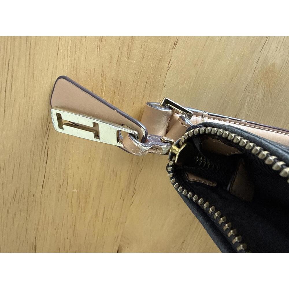 Isaac Mizrahi Black & Brown Leather Crossbody Bag Adjustable Strap - Picture 6 of 9